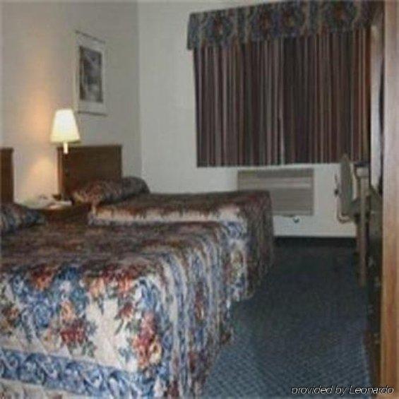 Holiday Inn Express & Suites - Tulare By Ihg Kamer foto
